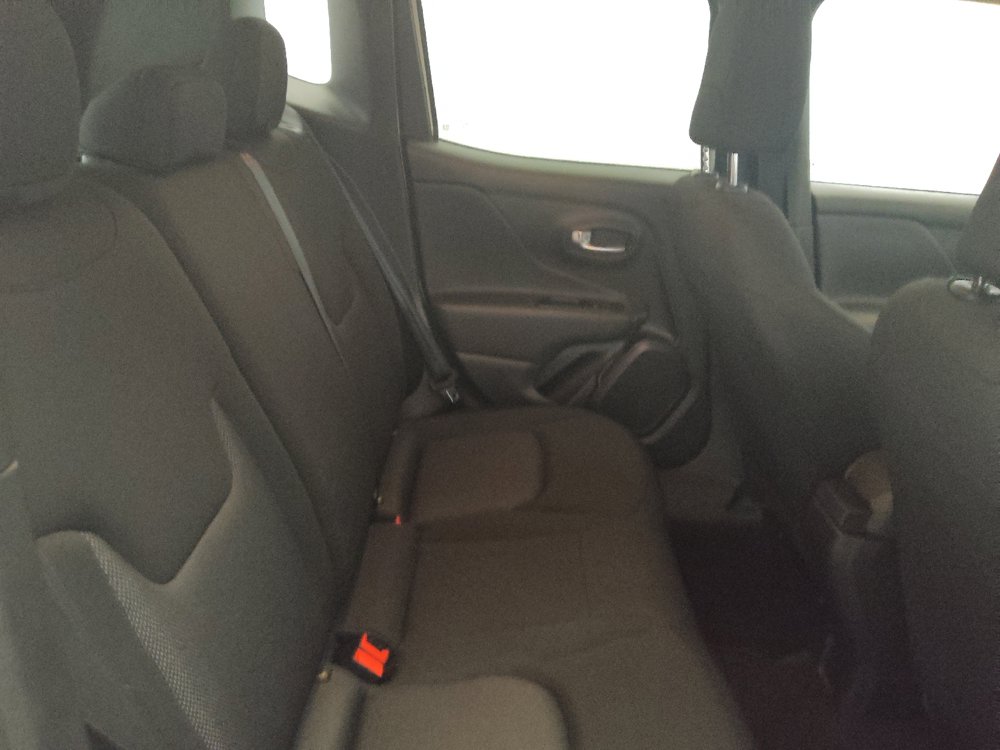 Used 2022 Jeep Renegade Sport AWD/4WD image 19