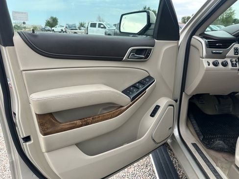 Used 2015 GMC Yukon Denali w/ Premium Package image 31