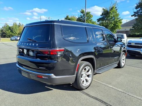 Used 2022 Jeep Wagoneer Series II image 5