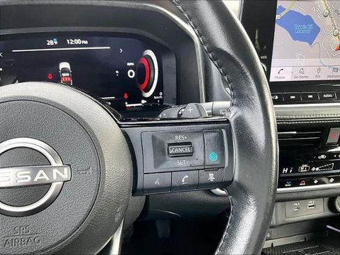 Certified 2023 Nissan Rogue Platinum w/ Platinum Premium Package image 24