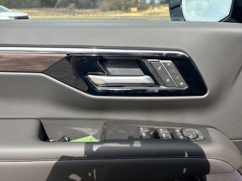 New 2026 Chevrolet Tahoe Z71 w/ Comfort Package image 16