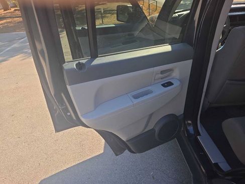 Used 2008 Jeep Liberty Sport w/ Popular Equipment Group AWD/4WD image 22