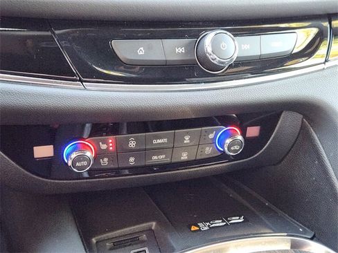 Used 2024 Buick Enclave Avenir w/ Trailering Package, 5000 lbs. image 21