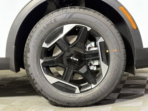 New 2026 Kia Sportage S image 10