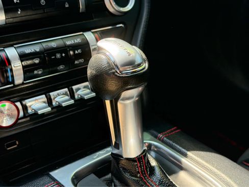 Used 2020 Ford Mustang GT Premium w/ Equipment Group 401A RWD image 29