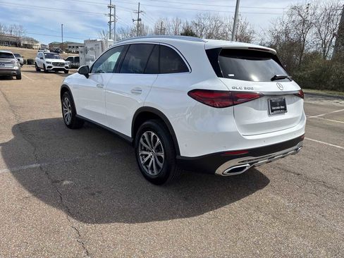 Used 2024 Mercedes-Benz GLC 300 image 4