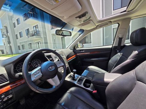 Used 2010 Subaru Legacy 2.5GT Limited w/ Popular Equipment Group 1A AWD/4WD image 37