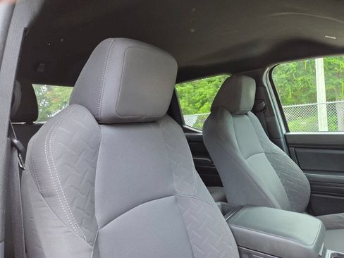 Certified 2024 Toyota Tacoma SR AWD/4WD image 15