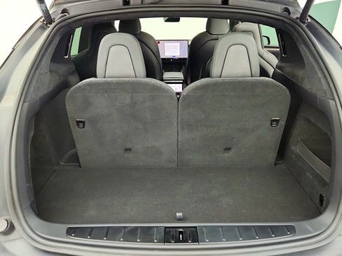 Used 2022 Tesla Model X AWD w/ 6 Seat Interior image 29