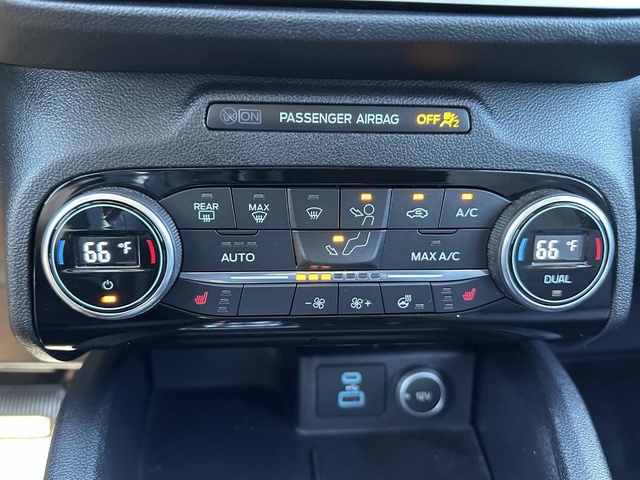Used 2021 Ford Escape SE w/ Convenience Package AWD/4WD image 57