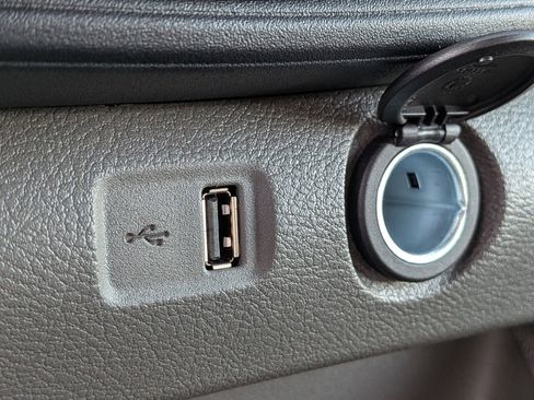 Certified 2025 Ford Transit 350 XL image 20