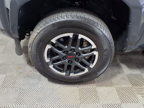Used 2024 Toyota Tacoma TRD Sport w/ TRD Sport Upgrade Package RWD image 7