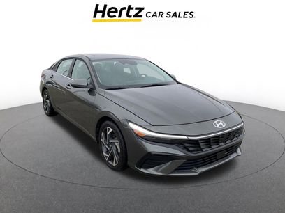 Used 2025 Hyundai Elantra Limited