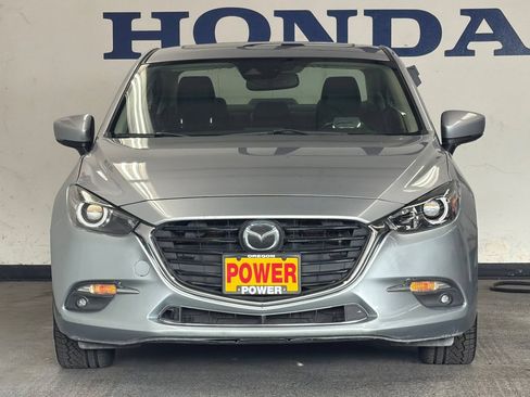 Used 2018 MAZDA MAZDA3 Grand Touring w/ Premium Equipment Package FWD image 8