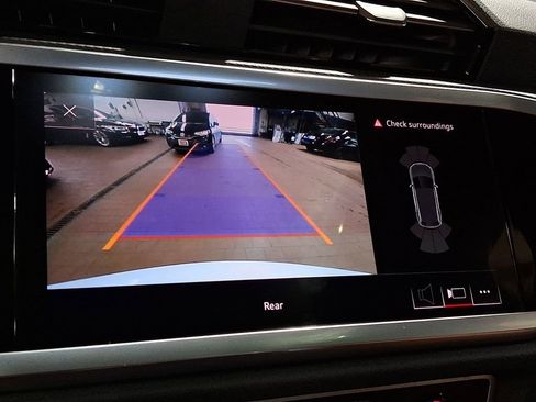 Used 2019 Audi Q3 2.0T Premium Plus w/ Premium Plus Package image 17