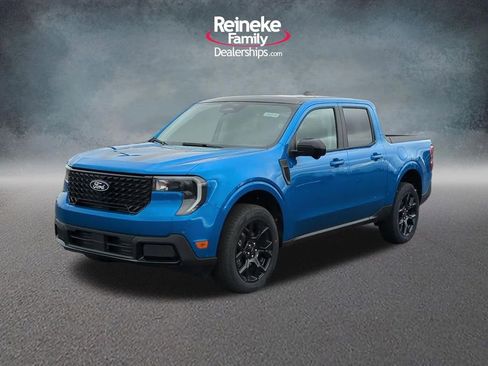 New 2026 Ford Maverick Lariat w/ Black Appearance Package image 1