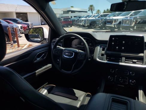 Certified 2022 GMC Yukon XL AT4 AWD/4WD image 20