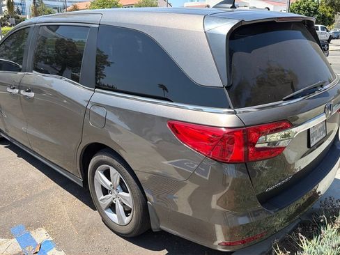 Used 2020 Honda Odyssey EX-L image 5