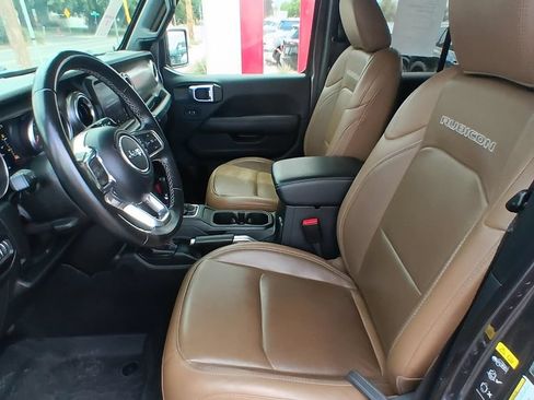 Used 2021 Jeep Wrangler Unlimited Rubicon AWD/4WD image 10