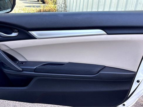 Used 2017 Honda Civic LX-P image 10