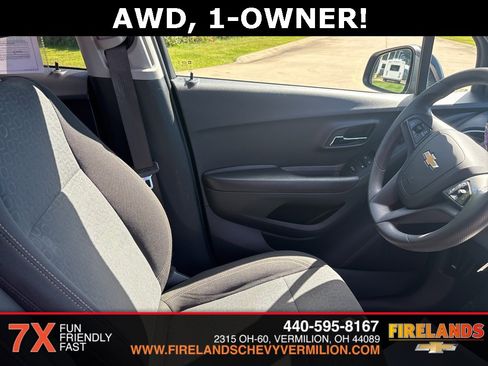 Certified 2022 Chevrolet Trax LS w/ Tint and Cruise Package image 24