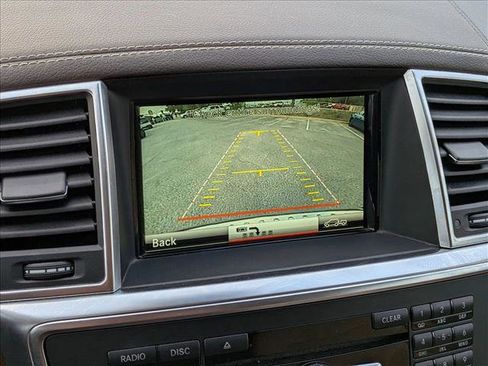 Used 2015 Mercedes-Benz ML 400 4MATIC image 13