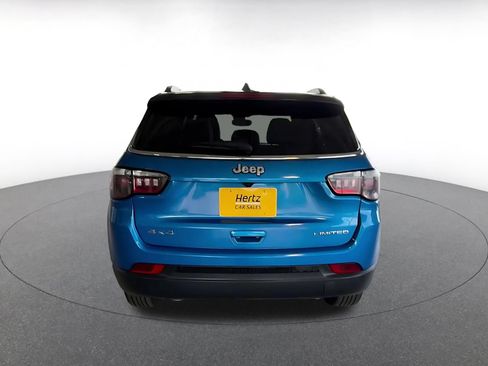 Used 2025 Jeep Compass Limited AWD/4WD image 10