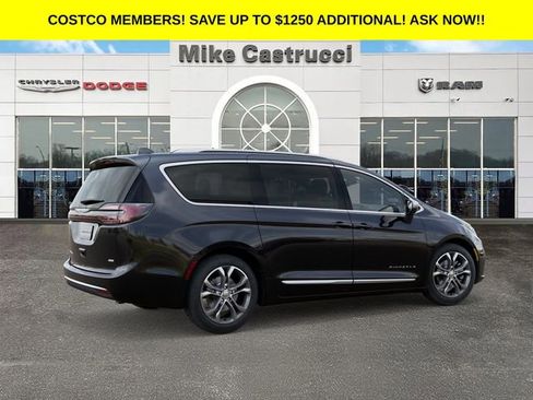 New 2026 Chrysler Pacifica Pinnacle AWD/4WD image 5