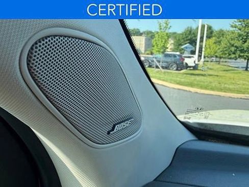 Certified 2025 Honda Pilot Elite image 24