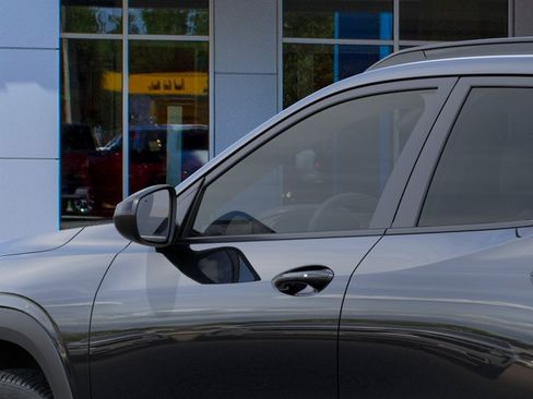 New 2026 Chevrolet Trax LT w/ Driver Confidence Package FWD image 12