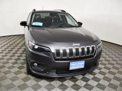 Used 2022 Jeep Cherokee Latitude Lux AWD/4WD image 3