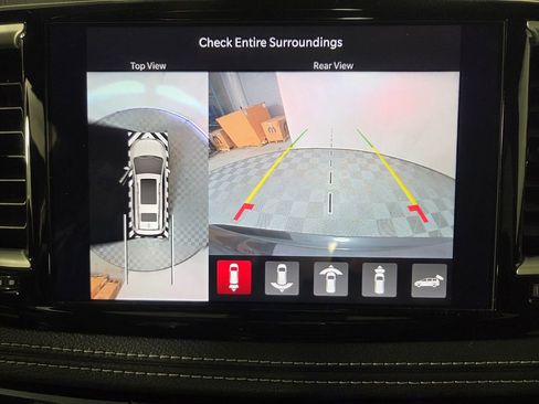 New 2026 Chrysler Pacifica Select FWD image 12