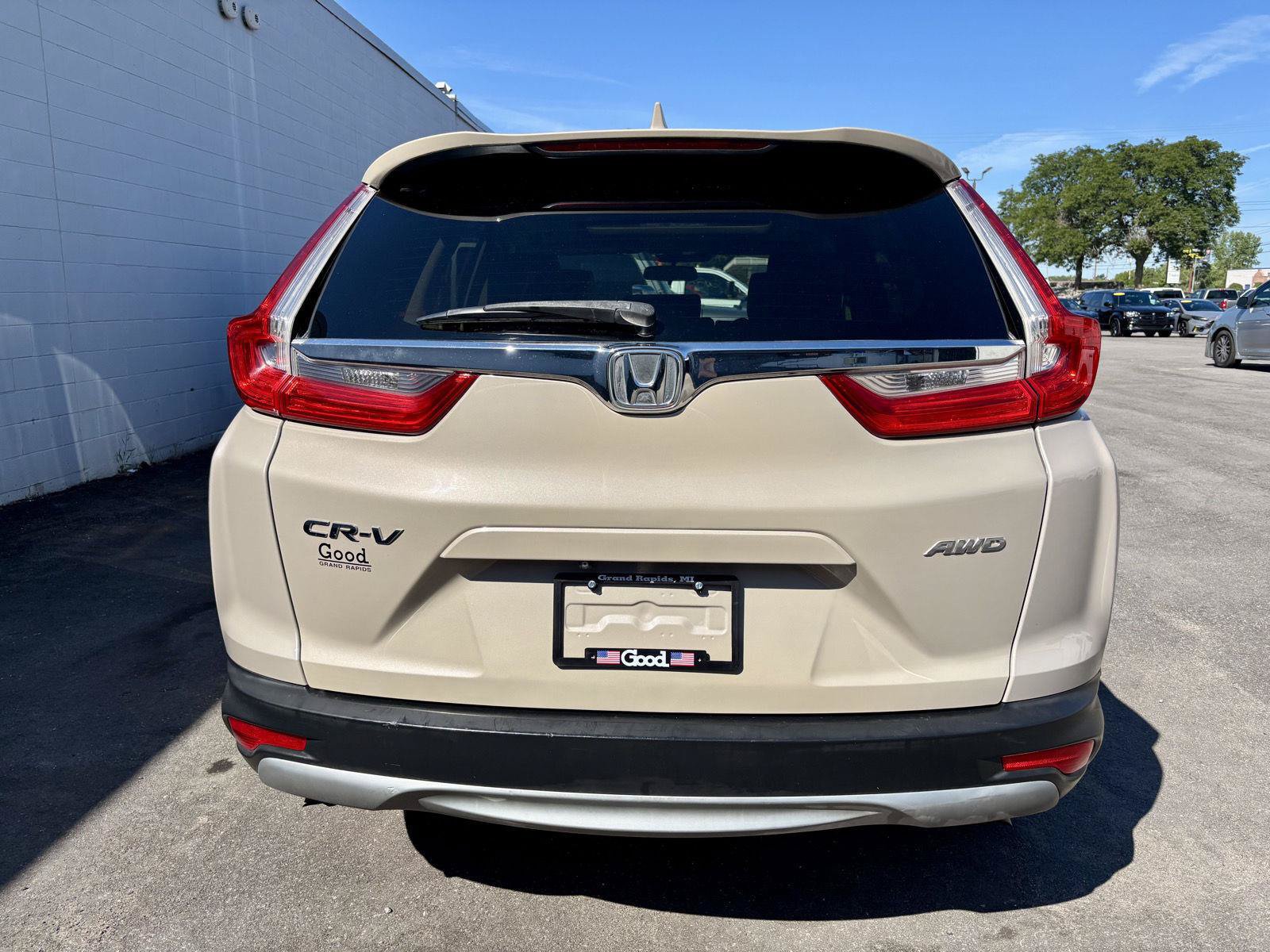 Used 2017 Honda CR-V EX image 15