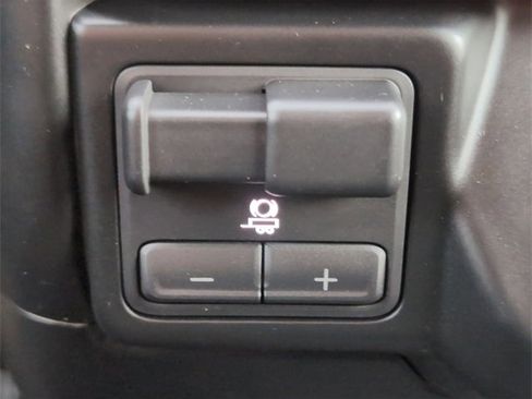 Used 2019 Chevrolet Silverado 1500 LT w/ All-Star Edition image 33