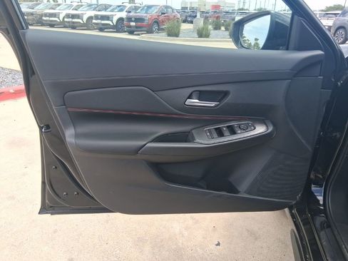 New 2026 Nissan Sentra SR w/ Floor Mat Package FWD image 22