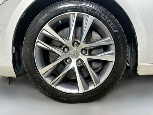 Used 2018 Lexus IS 300 w/ Accessory Package 2 RWD image 39
