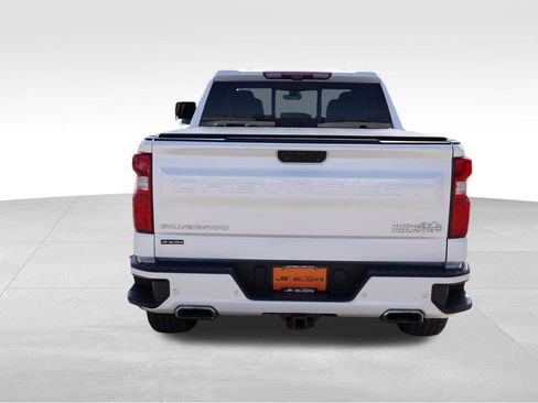 Certified 2021 Chevrolet Silverado 1500 High Country w/ Technology Package image 6