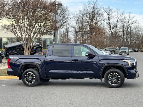 Used 2025 Toyota Tundra SR5 image 5