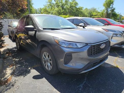 Used 2023 Ford Escape Active w/ Tech Pack #1 image 5