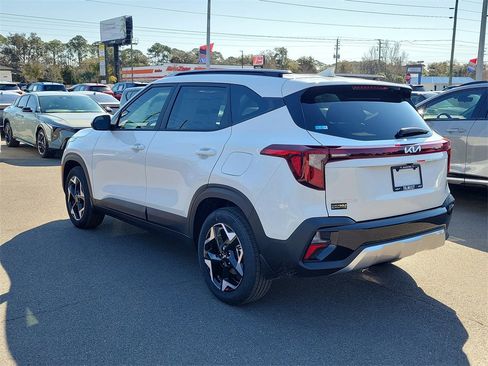 New 2026 Kia Seltos S image 4