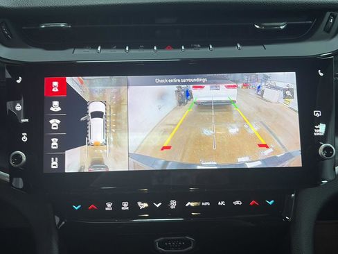New 2026 Jeep Grand Cherokee L Limited w/ Luxury Tech Group II image 15