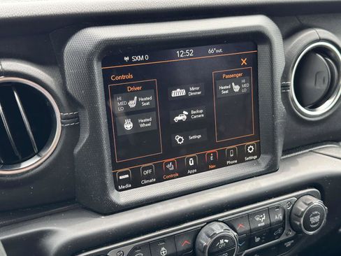 Used 2023 Jeep Wrangler Unlimited Sahara w/ Cold Weather Group image 30