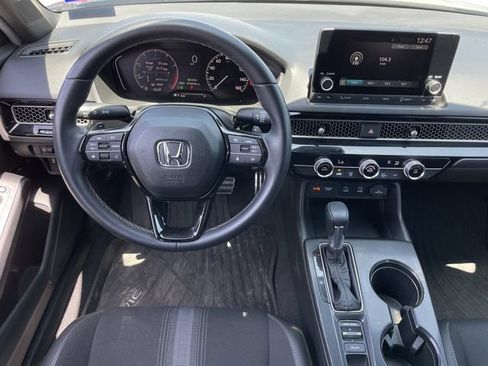 Used 2025 Honda Civic Sport image 11