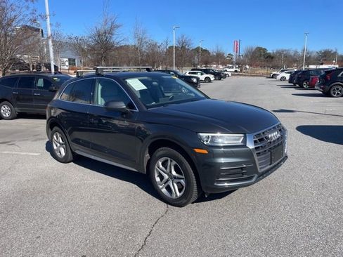 Used 2019 Audi Q5 2.0T Premium w/ Convenience Package image 1