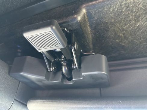 Used 2024 Ford Bronco Wildtrak image 26