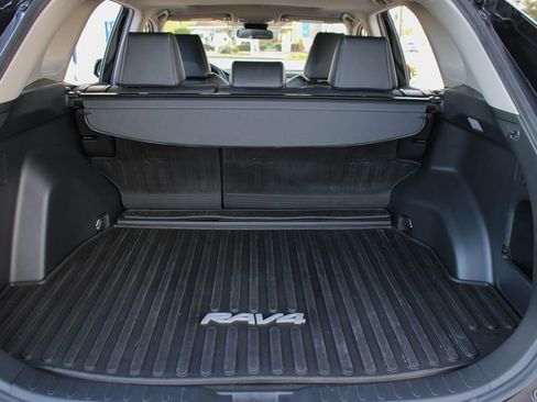 Used 2023 Toyota RAV4 XLE Premium FWD image 30