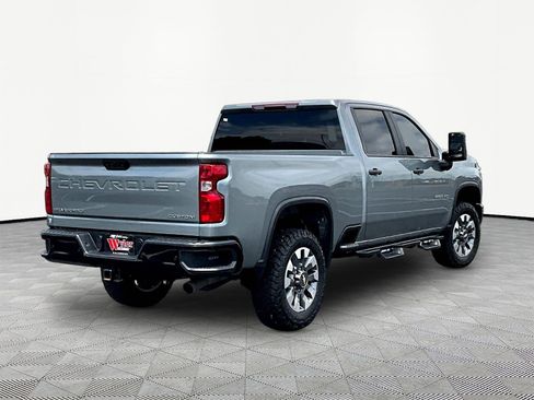 Used 2024 Chevrolet Silverado 2500 Custom w/ Custom Value Package AWD/4WD image 5