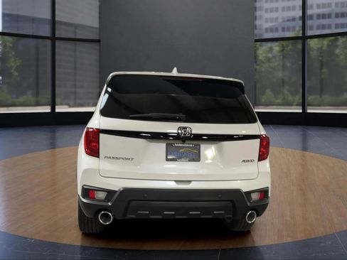 Used 2025 Honda Passport EX-L image 8