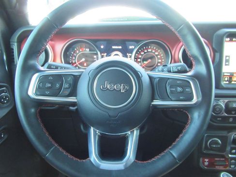 Used 2022 Jeep Wrangler Rubicon AWD/4WD image 20