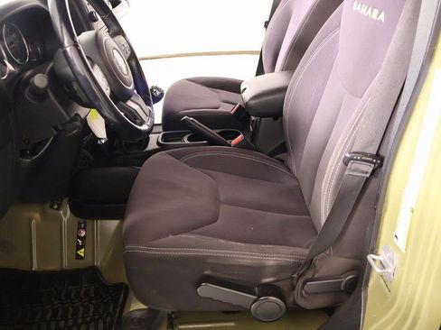 Used 2013 Jeep Wrangler Unlimited Sahara w/ Dual Top Group image 11